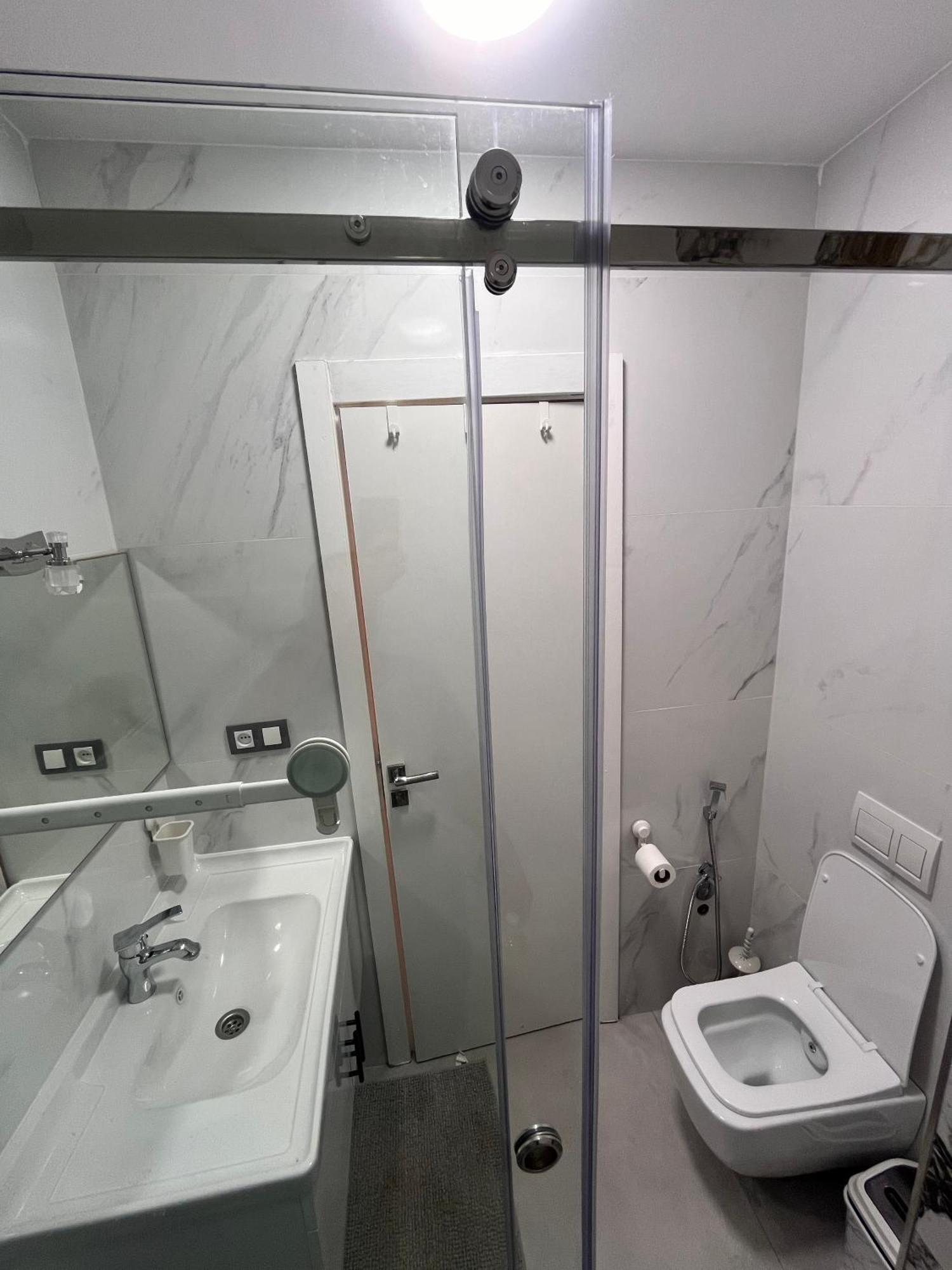 Appartement Renove Avec Style Et Parking Surveille Marrakesh Exterior photo