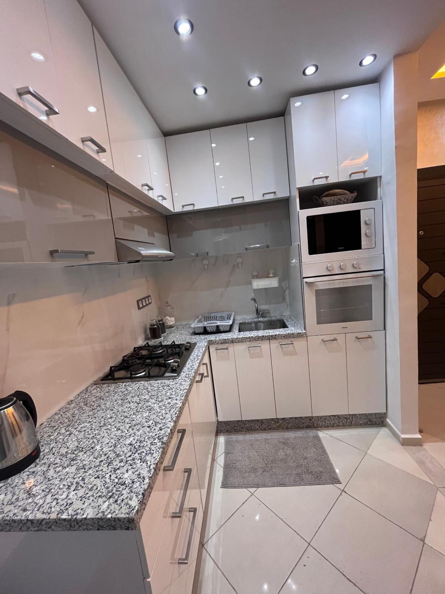 Appartement Renove Avec Style Et Parking Surveille Marrakesh Exterior photo